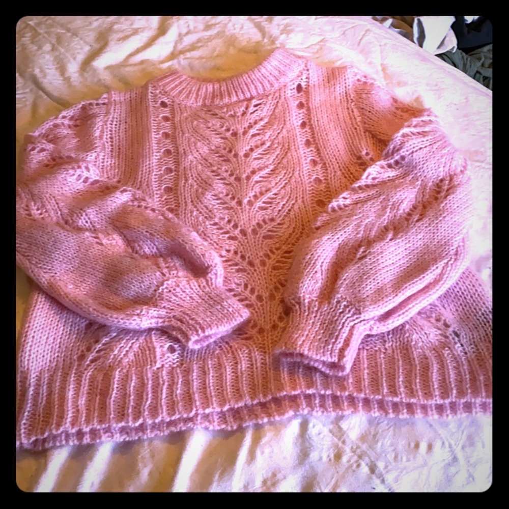 H&M Sweater NWOT